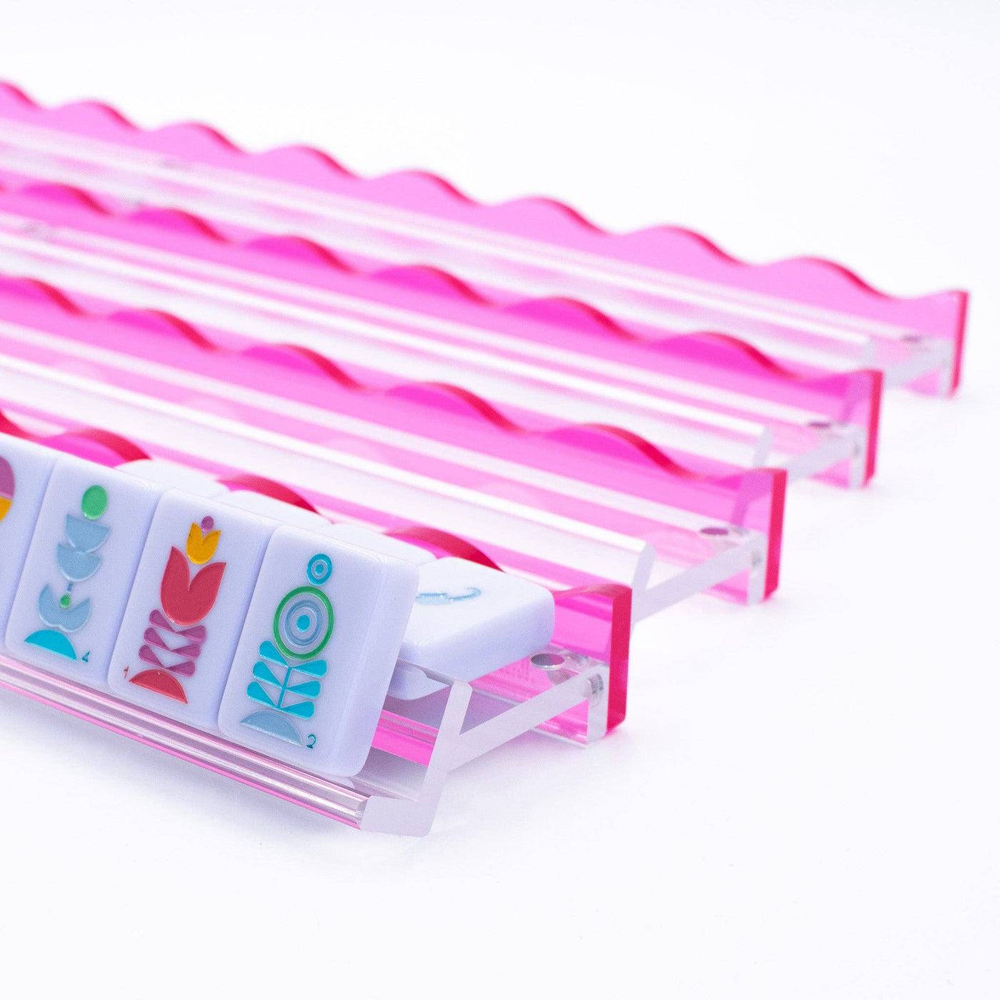 Wavy Acrylic Mahjong Racks | Magnetic Pushers: Pink