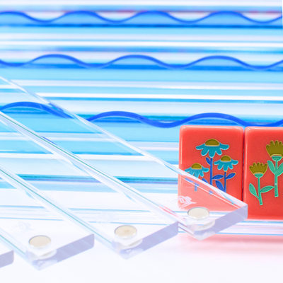 Wavy Acrylic Mahjong Racks | Magnetic Pushers: Pink