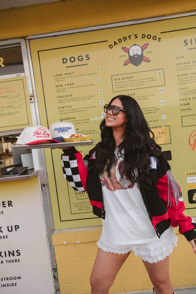 Makes me Want a Hot Dog - Red Vintage Trucker Hat