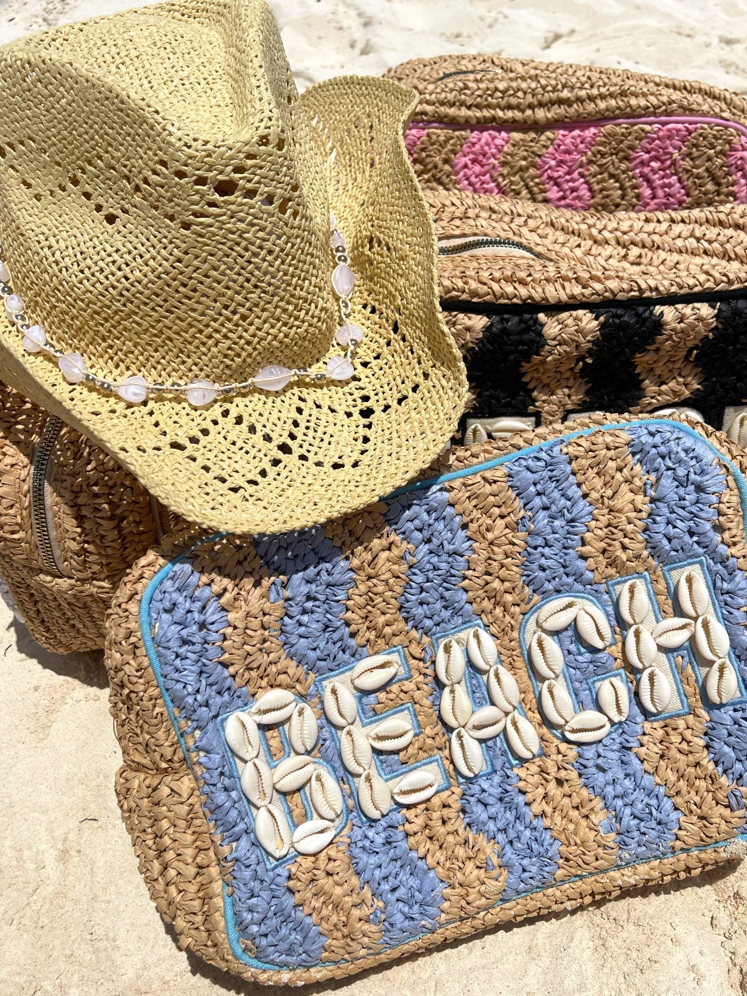 Horray Shell Beach XL Makeup Bag with Puka Shells – SipHipHooray