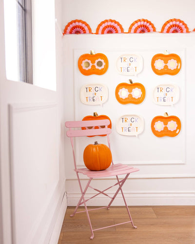 Halloween Trick or Treat Word Bubble Shaped Paper Plate
