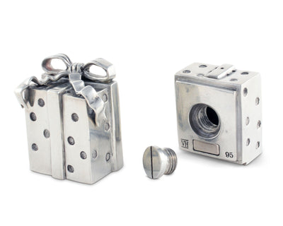 Christmas Package Salt and Pepper