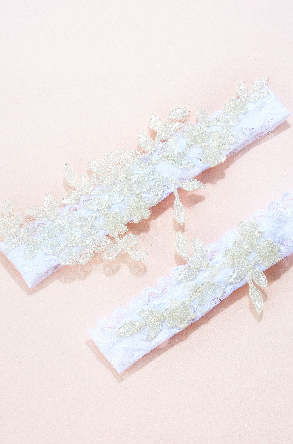 Ida Floral Lace Garter Set White