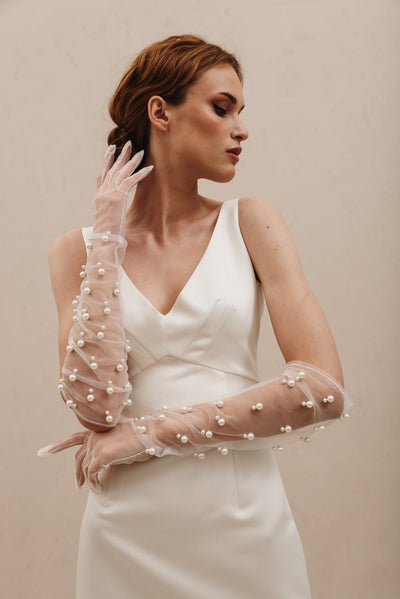Pearl Bridal Gloves